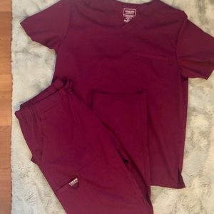 Cherokee Workwear Men’s Scrub Set